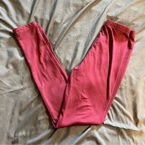 Rose colored leggings